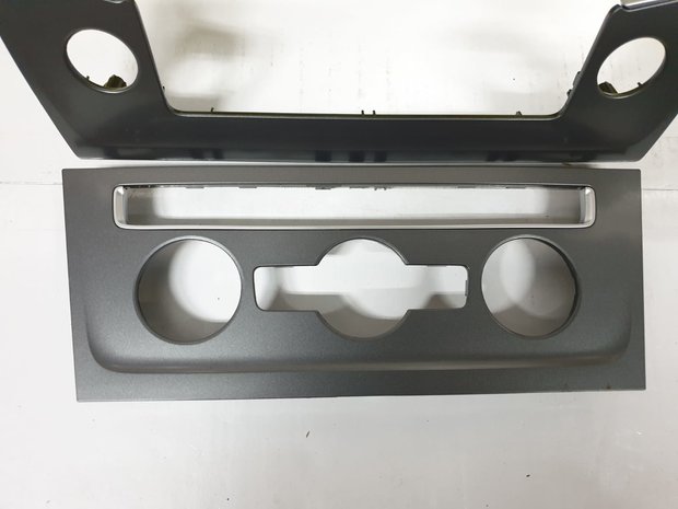 VW Golf 7 Dashboard Inleg Midden Navigatie 5G1819743D
