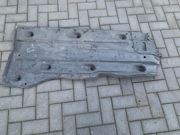 VW Golf 7 Beschermplaat Bodemplaat Rechts 5Q0825202L