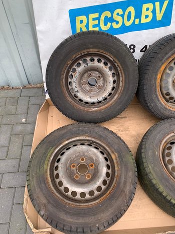 VW Transporter T5 T6 velg banden Zomerset 215/65/16 7E0601027C