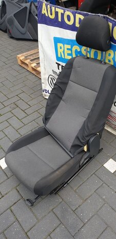 VW Caddy 2016+ interieur stoel in  hoogte stelbaar stof links