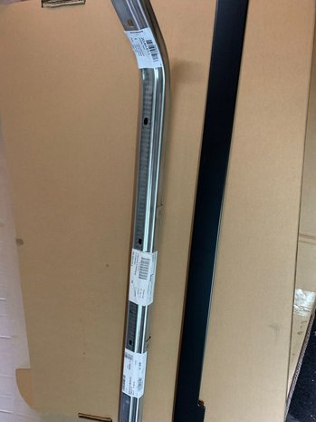 Caddy Maxi Schuifdeur Rail afdekking rechts 2K3843796A 2K3843872E