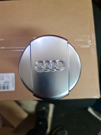 Audi  A3 A4 A5 Q3 Asbak huis origineel 8V08579518V0857951  3Q7