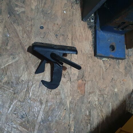 Audi A3 Slotbeugel 8v0823480 8v0823480A
