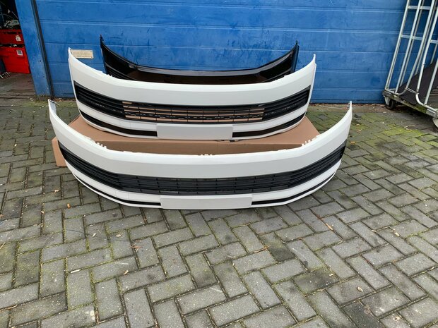 VW Transporter T6 Voorbumper wit orgineel