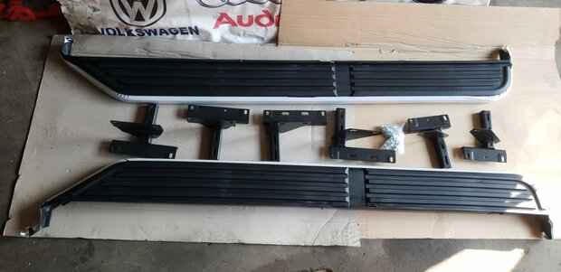 Treeplanken Running boards Land Rover Discovery 3 en 4