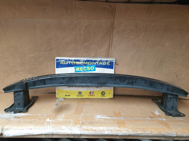 Bumperbalk Voor VW Jetta 1K5807109