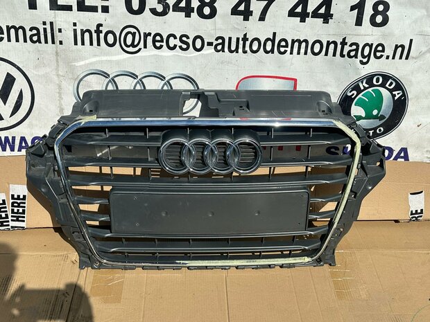 Audi A3 8V3 Grille 8V3853651