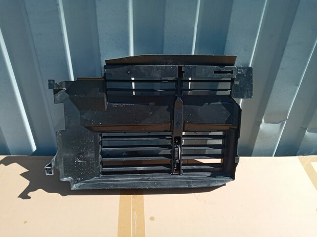 Ford Focus Mk3 2014 -2018 Radiator Difuser kachel klep F1EB-8475-EC