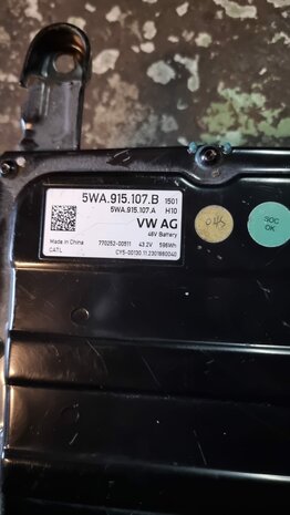 VW GOLF POLO AUDI ACCU 5WA915107B ORIGINEEL