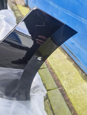 VW Polo 2G Voorbumper nieuw 6x pdc gaten zwart metallic LC9X