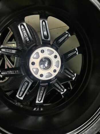 VW Golf 5 6 7 8 Velgen zomerset Nieuw 225/40/18 92Y