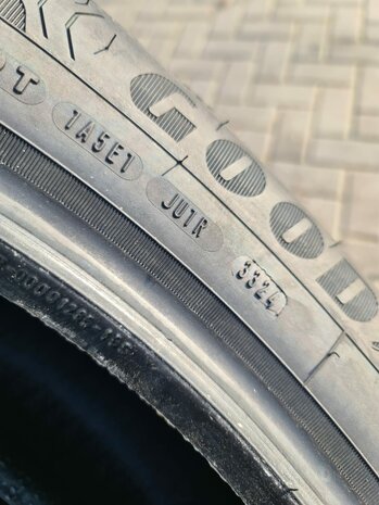 4x Goodyear zomer banden Nieuw dot 2024 205/60/16 92V