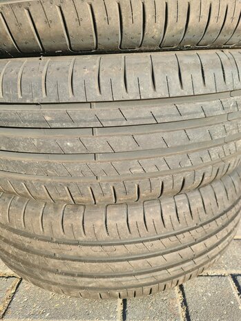 4x Goodyear banden 225/45/17 91H