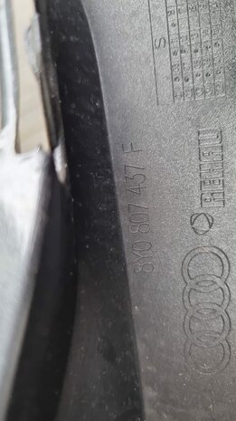 Audi S Line S3 8Y Voorbumper LY9T 8Y0807437F