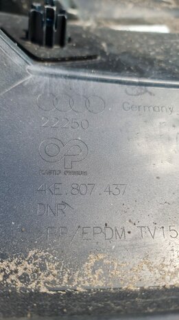 Audi E-tron Voorbumper 4KE807437
