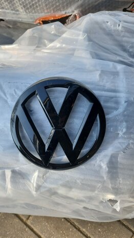 VW Transporter multivan voor grill logo 7E0853601G