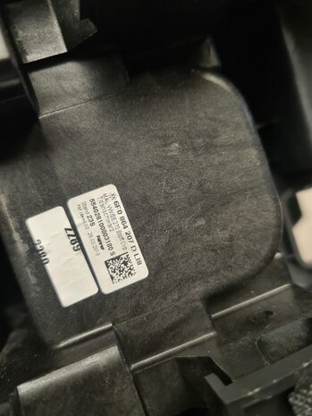 VW Polo 2G Armleuning Armsteun 6F0864207D