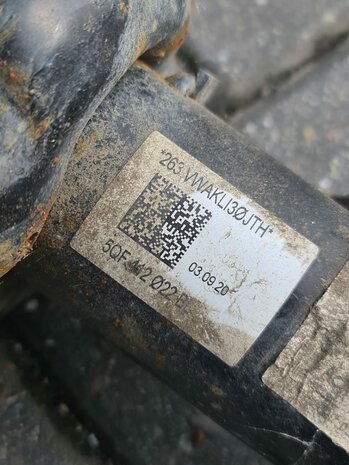 VW Tiguan veerpoot 5QF413031BL 5QF412022BL