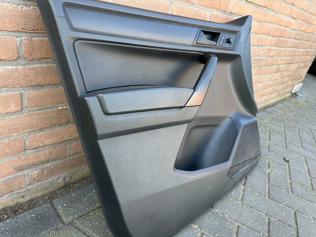 VW Caddy 4 15+ deurpaneel links voor 2K5867011