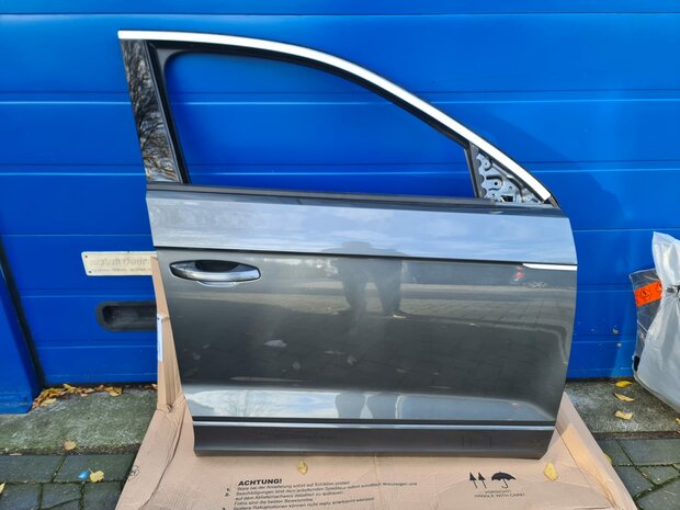 VW T-Roc Deur Rechts voor Portier donker grijs