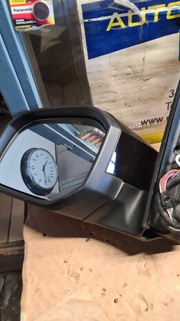 VW Caddy 4 Life Buitenspiegel Rechts zij orgineel LC9X