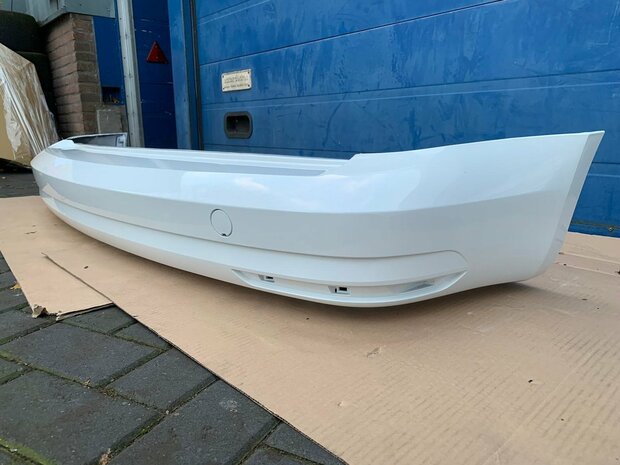 VW Caddy 2015+ voorbumper + Achterbumper LB9A wit