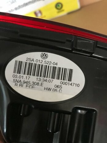 Tiguan 5NA led klep achterlicht rechts smoke 5NA945308E