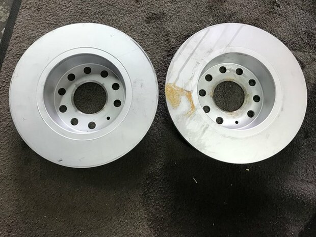 Golf 7 8V nieuw origineel achter remschijven remschijf