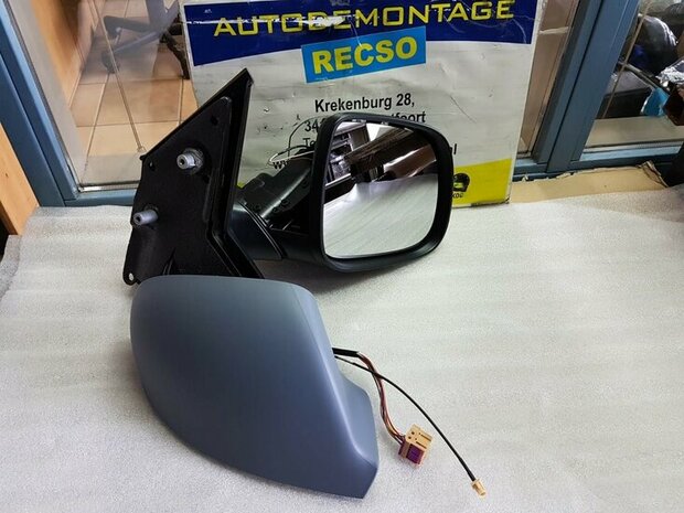 Geschikt voor T5 Transporter GP Buitenspiegel in primer rechts elektrisch inklapbaar