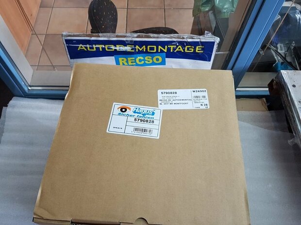 Geschikt voor T5 Transporter GP Buitenspiegel in primer rechts elektrisch inklapbaar