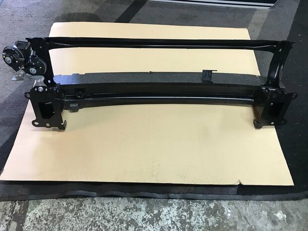 UP Voorbumper balk 12E807111