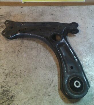 Polo 6R A1 Draagarm Links 6R0407151A 6R0407151F