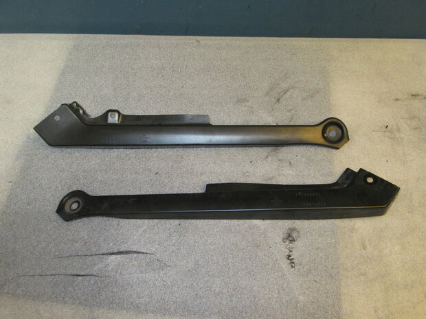 Golf Sportsvan Radiator Ondersteuning Rechts 510805932