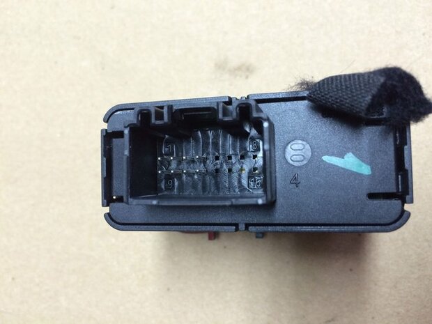 UP Mii Alarm Schakelaar 1S0927140F 1S0927140K