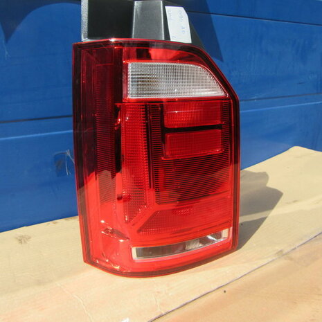 T6 Transporter Achterlicht Links 7E0945095AD K R AA