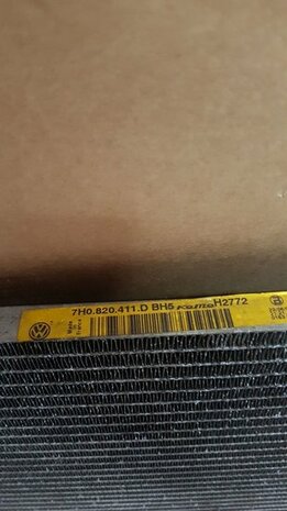 T5 TRANSPORTER AIRCO RADIATEUR CONDENSOR 7H0820411D