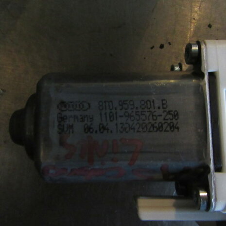 A5 Cabrio Ruitbedieningsmotor raammotor LV 8T0959801B