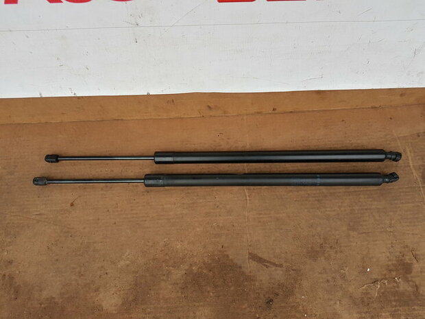 Orginele T5 GP Gasveer Achterklep 7E0827550A