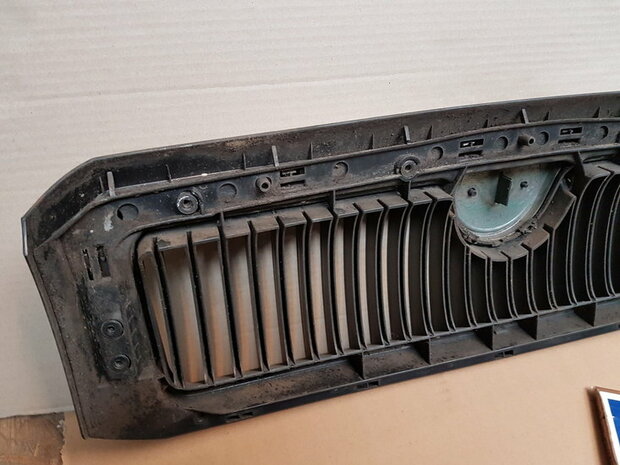 Fabia 6Y Grill 1999 2004 6Y0853668