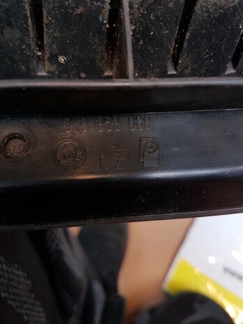 Fabia 6Y Grill 1999 2004 6Y0853668