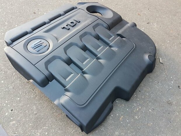 Leon 1.6 2.0 TDI Motorafdekking 04L103925S 04L103925Q