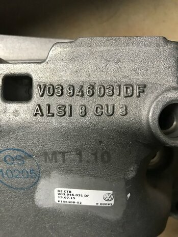 Golf 7 motorsteun V03946031DF