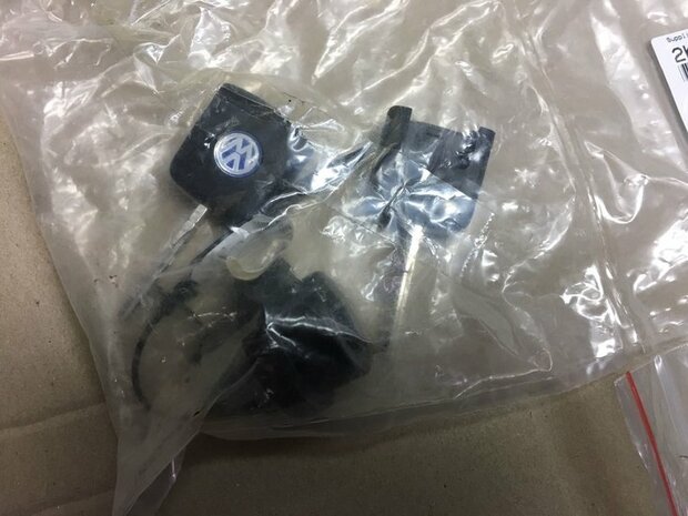 Caddy 3 sloten contact slot set 2k0898375