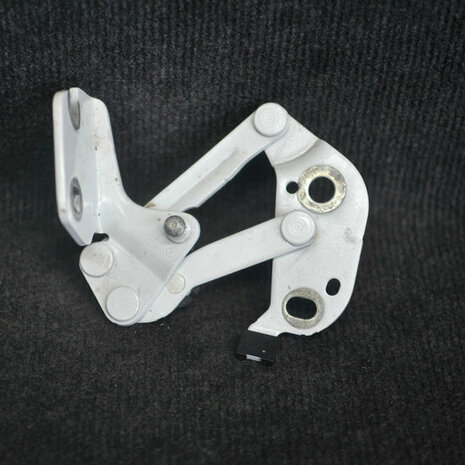 Golf 6 Cabrio deurscharnier rechts 5K7827302B