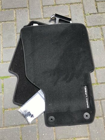 Amarok vloer mat voor set Dark label