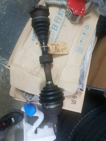 Bora Golf 4 A3 Aandrijfas Links 1J0407271GD