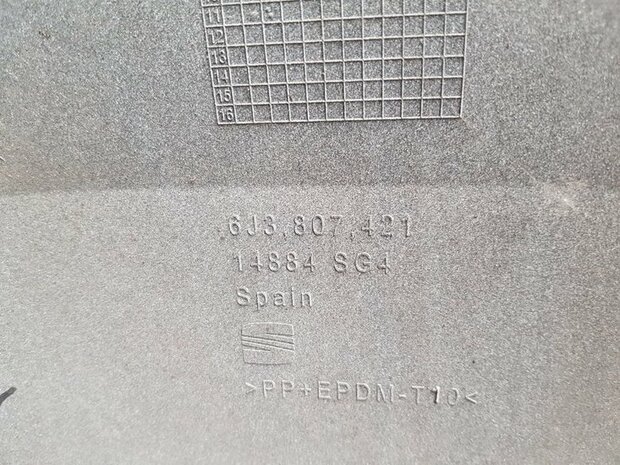 ibiza 6J achterbumper wit 3 deurs 4x pdc 6J3807421