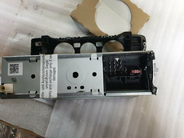 UP Radio-CD-Speler RCD215 1S0035156A