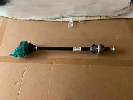 Arteon Passat 2.0 Tdi Aandrijfas Rechts achter 3Q0501204D