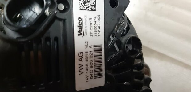 VAG Dynamo Tiguan Golf Polo A3 04C903021A